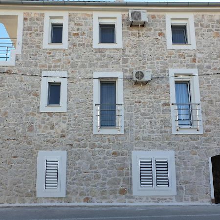 בטינה Apartments Violeta מראה חיצוני תמונה